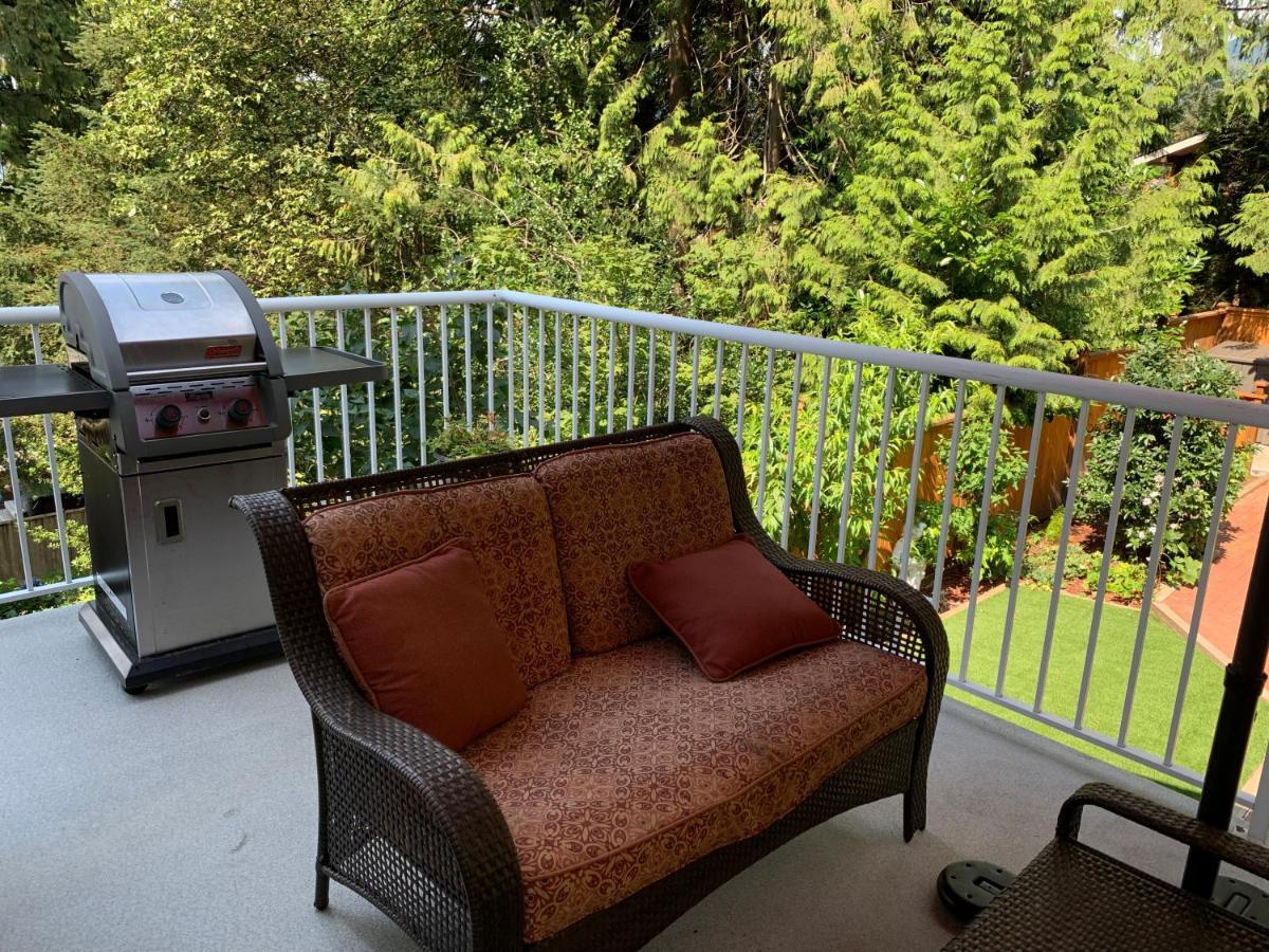 Beautiful Modern Suite North Vancouver Exterior foto